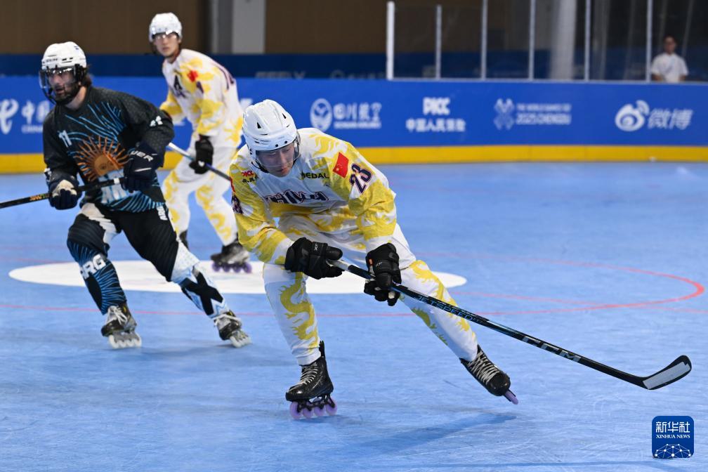 名争夺赛中 名争夺赛中