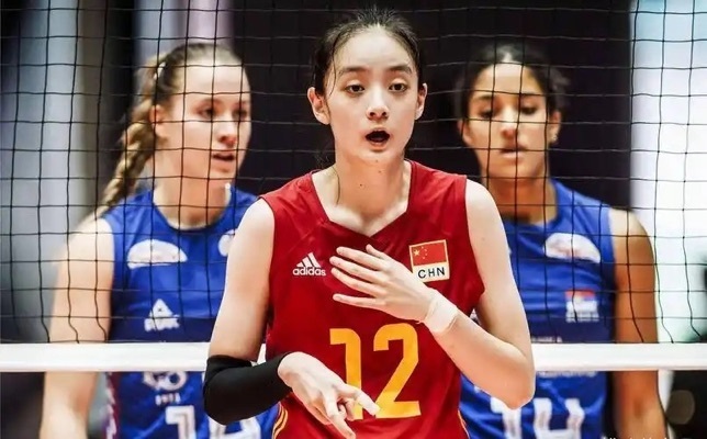 感觉是要锻, com, 但笔者认为