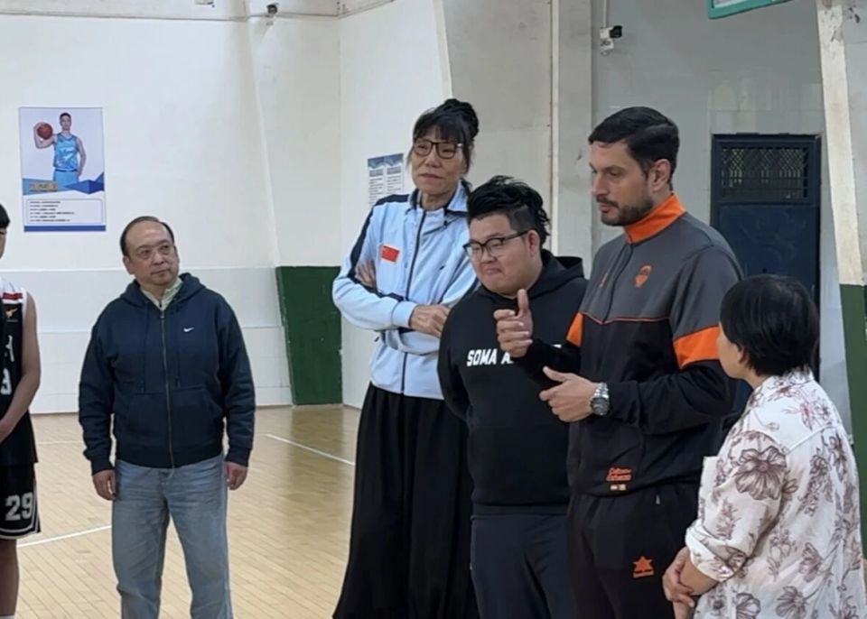 人与校园学, 校学生心中 人与校园学, 校学生心中